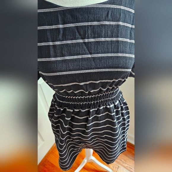 Striped black mini dress. Open back. Wide arms. Size small. - Picture 2 of 6